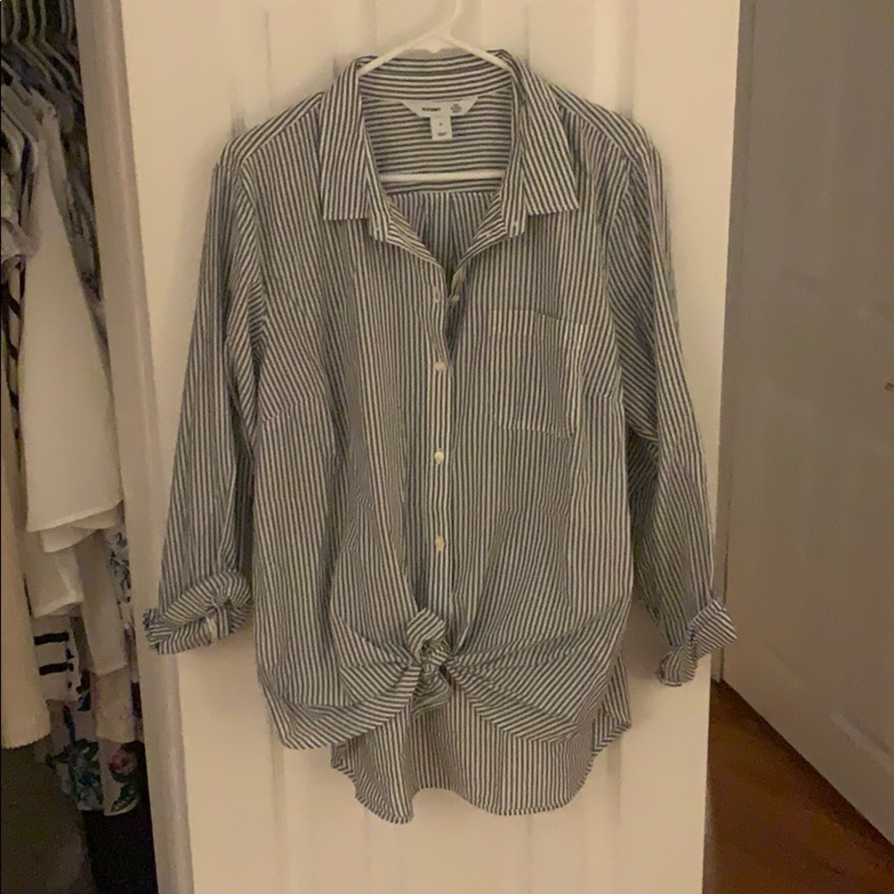 Classic button down vertical stripes